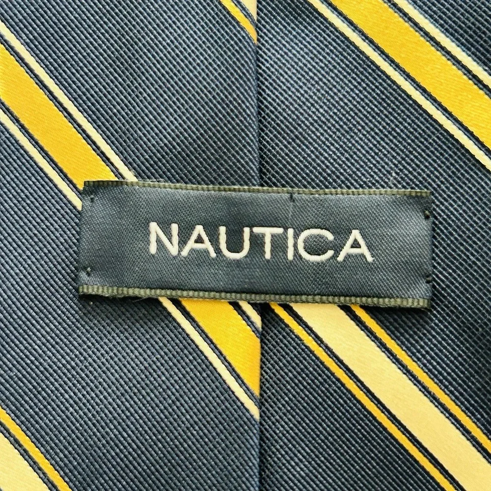 Nautica Dark Blue Gold White Stripes Silk Men's Tie‎ Made in USA 3.25
